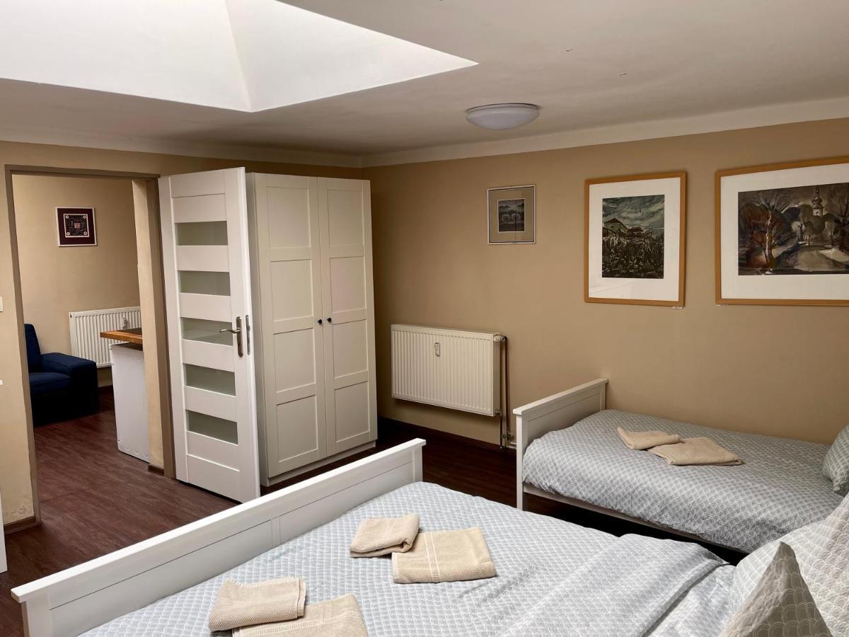 Apartman Galerie Дечин Экстерьер фото