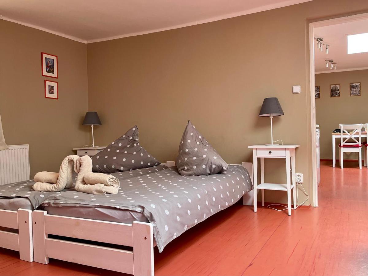Apartman Galerie Дечин Экстерьер фото