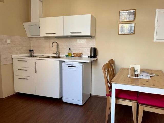 Apartman Galerie Дечин Экстерьер фото