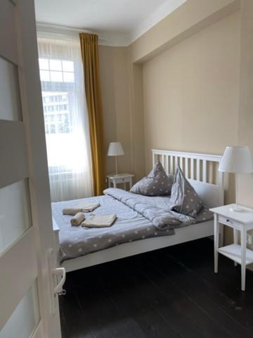 Apartman Galerie Дечин Экстерьер фото